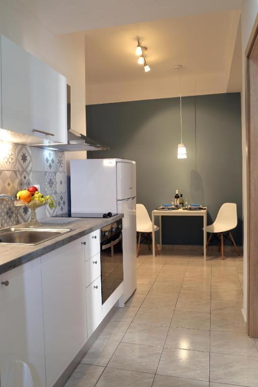 Stylish Modern Apartment, Nilie Hospitality Mgmt テッサロニキ エクステリア 写真